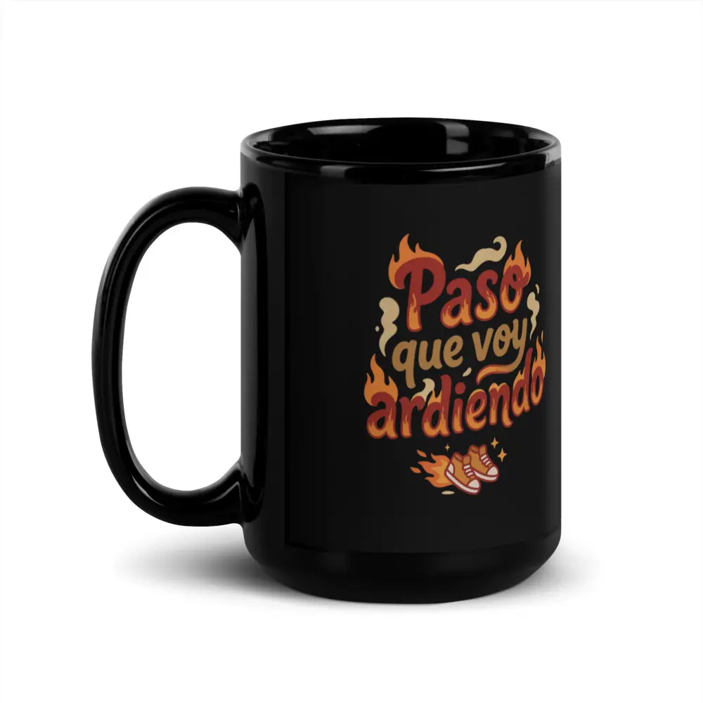 taza-paso-que-voy-ardiendo_negra-brillante_negro_15oz_handle-on-left taza-paso-que-voy-ardiendo_negra-brillante_negro_15oz_handle-on-left