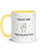 taza trust me im a ducktor color interior amarillo 11oz left | Supertazas