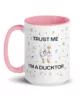 taza trust me im a ducktor color interior rosa 15oz left | Supertazas